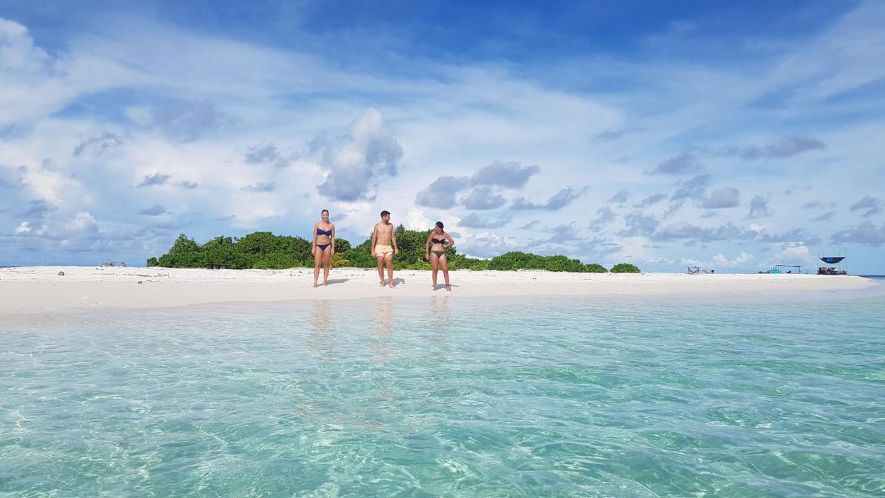 Beach Star Maldives Hangnaameedhoo Buitenkant foto
